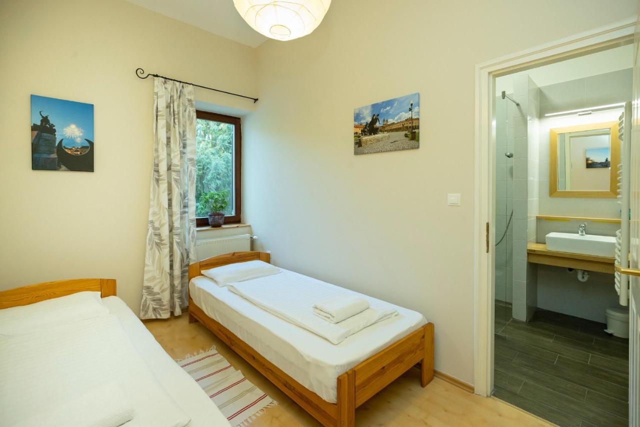 Nemes Apartman Eger Ngoại thất bức ảnh