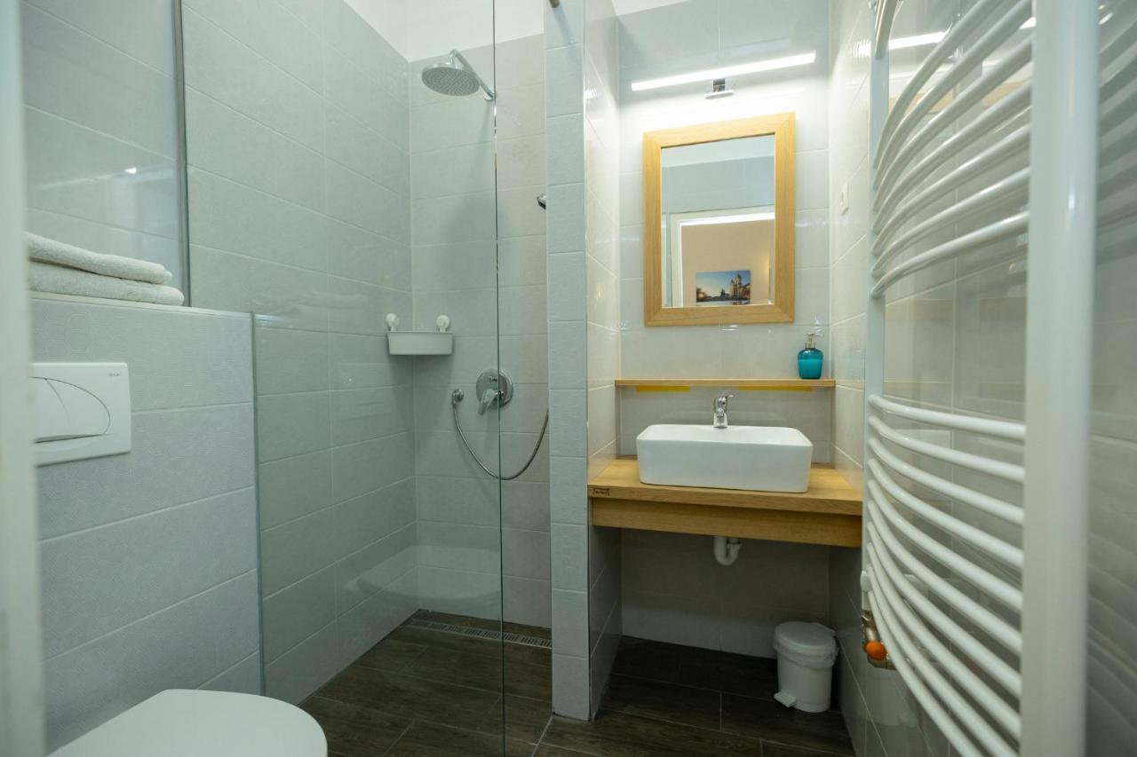 Nemes Apartman Eger Ngoại thất bức ảnh