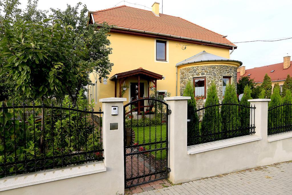 Nemes Apartman Eger Ngoại thất bức ảnh
